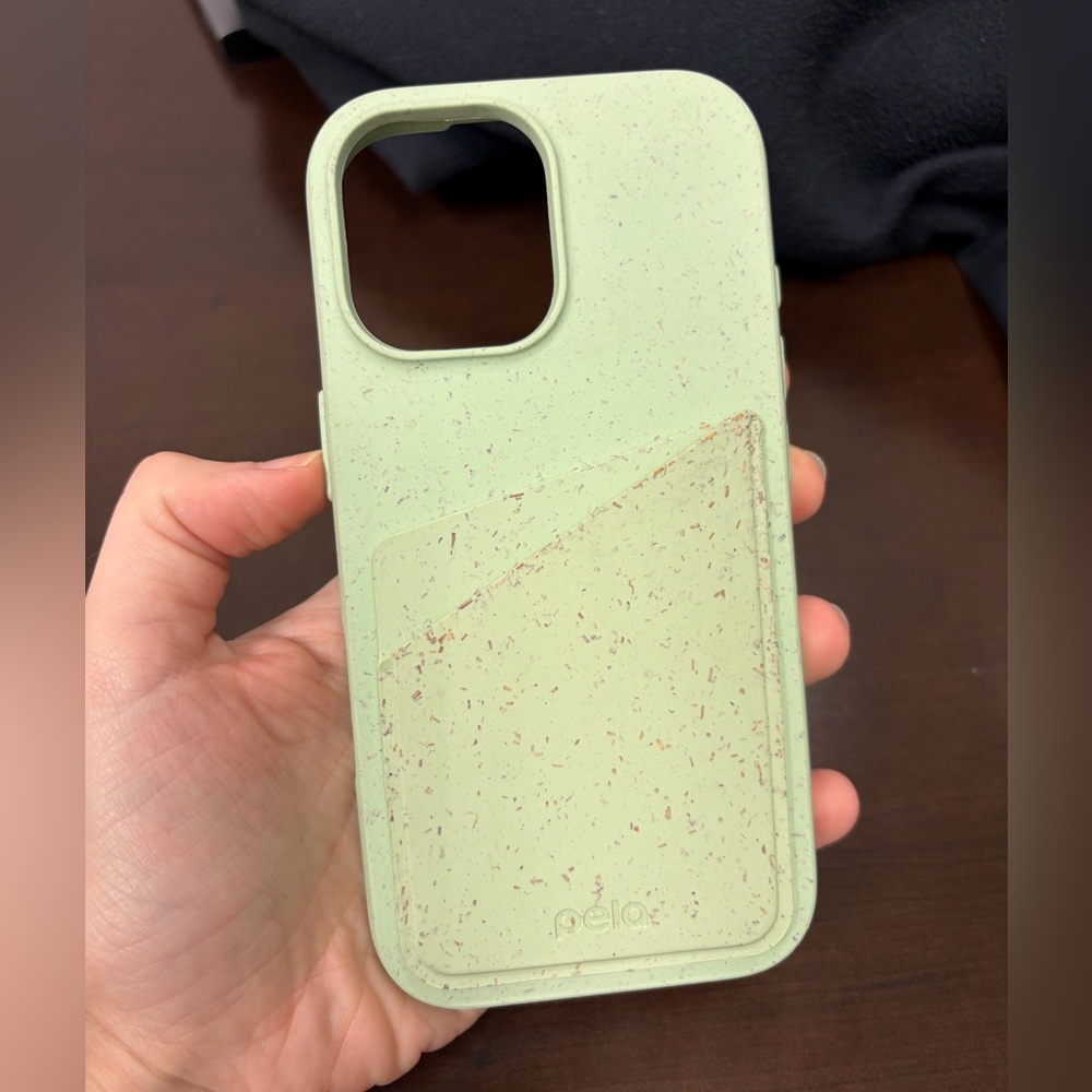 iPhone 17 Pela Case with card holder